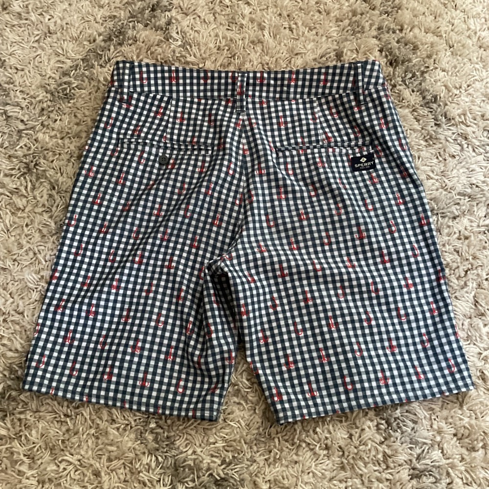 Sperry Mens Navy Gingham Fishing Hook Embroidered Performance Shorts Size 32 - Picture 2 of 10